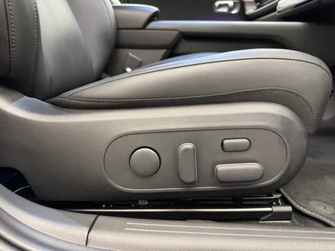 10 of 33 for Hyundai Ioniq 6 239kW Ultimate 77kWh 4dr AWD Auto