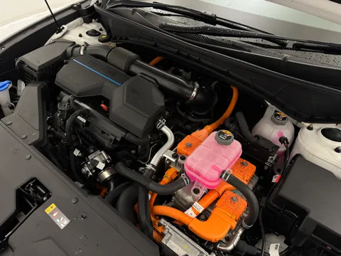 DX74YBN Hyundai Tucson 1.6T Hybrid Ultimate 5dr Auto Thumbnail #33