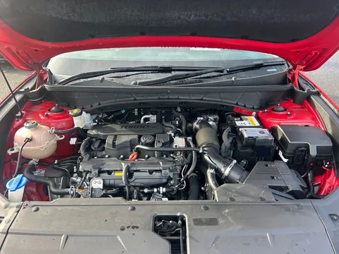 HK73BND Hyundai Tucson 1.6 TGDi Premium 5dr 2WD Thumbnail #35