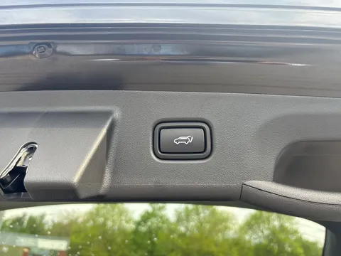EN25NXU Hyundai Tucson 1.6T Plug-in Hybrid Ultimate 5dr Auto Thumbnail #24