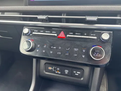 EN25NXU Hyundai Tucson 1.6T Plug-in Hybrid Ultimate 5dr Auto Thumbnail #26