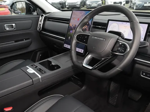 DC75HTD Jaecoo 7 1.5T SHS Luxury 5dr Auto Thumbnail #2