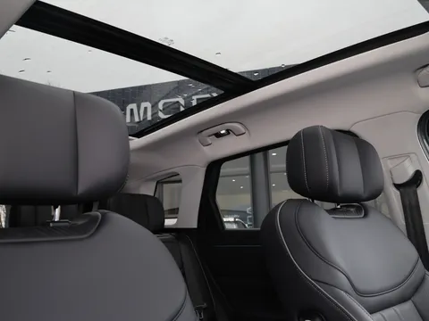 DC75HTD Jaecoo 7 1.5T SHS Luxury 5dr Auto Thumbnail #10