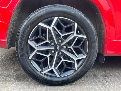 MW72VYM Hyundai Tucson 1.6 TGDi Hybrid 230 N Line 5dr 2WD Auto Thumbnail #16
