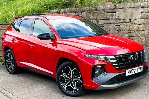 MW72VYM Hyundai Tucson 1.6 TGDi Hybrid 230 N Line 5dr 2WD Auto Thumbnail #2