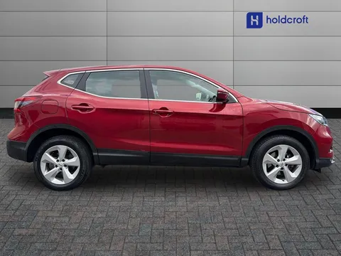 DX69XPG Nissan Qashqai 1.3 DiG-T Acenta Premium 5dr Thumbnail #3