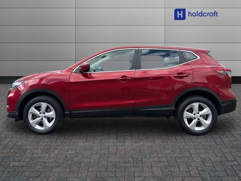 DX69XPG Nissan Qashqai 1.3 DiG-T Acenta Premium 5dr Thumbnail #6