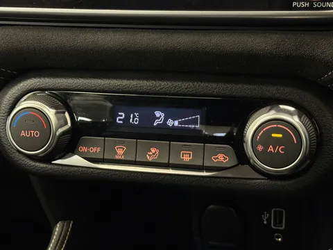 26 of 35 for Nissan Micra 1.0 IG-T 100 N-Sport 5dr Xtronic