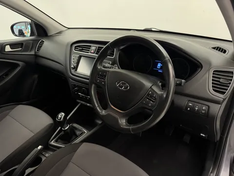 DV20EPP Hyundai i20 1.0 T-GDi Play 5dr Thumbnail #19