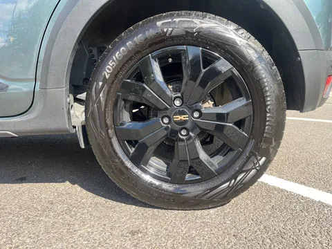 BT74ZWE Dacia Sandero Stepway 1.0 TCe 110 Extreme 5dr Thumbnail #16