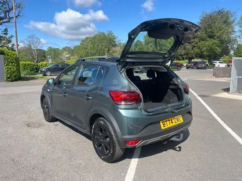 BT74ZWE Dacia Sandero Stepway 1.0 TCe 110 Extreme 5dr Thumbnail #18