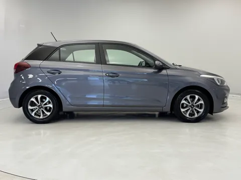 DY19HLM Hyundai i20 1.2 MPi SE 5dr Thumbnail #6