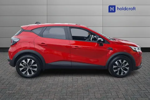 BM25JKJ Renault Captur 1.6 E-Tech Full Hybrid 145 Evolution 5dr Auto Thumbnail #6