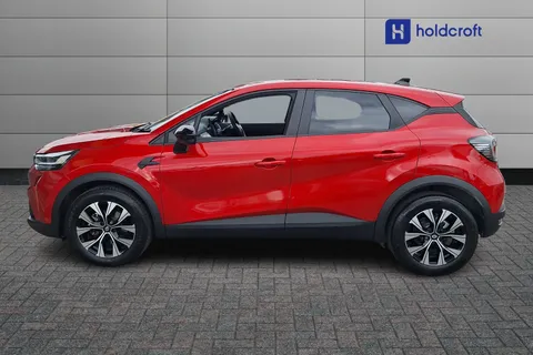 BM25JKJ Renault Captur 1.6 E-Tech Full Hybrid 145 Evolution 5dr Auto Thumbnail #7