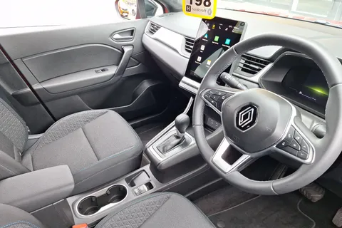 BM25JKJ Renault Captur 1.6 E-Tech Full Hybrid 145 Evolution 5dr Auto Thumbnail #13