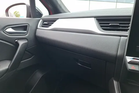 BM25JKJ Renault Captur 1.6 E-Tech Full Hybrid 145 Evolution 5dr Auto Thumbnail #40