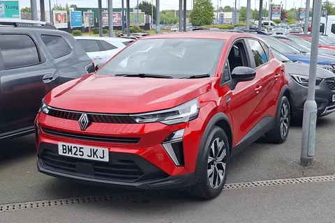 BM25JKJ Renault Captur 1.6 E-Tech Full Hybrid 145 Evolution 5dr Auto Thumbnail #41