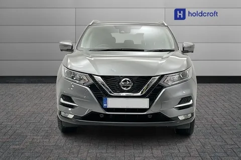 2 of 14 for Nissan Qashqai 1.2 DiG-T N-Connecta 5dr