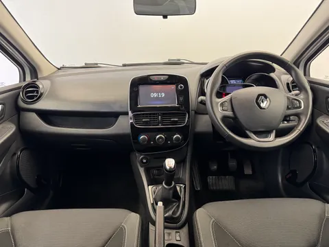 EX68VXY Renault Clio 0.9 TCE 75 Iconic 5dr Thumbnail #11