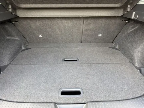 OW25TXF Nissan Qashqai 1.5 E-Power N-Connecta [Glass Roof] 5dr Auto Thumbnail #19