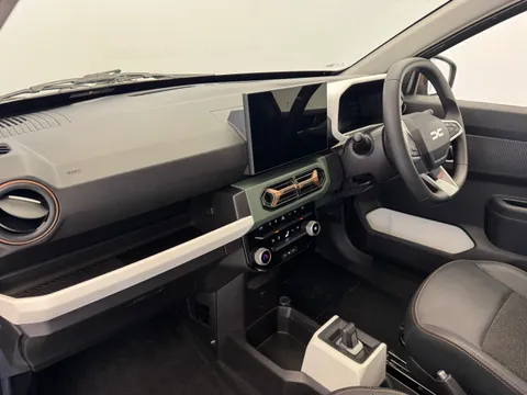 DT74FZC Dacia Spring 27kWh Extreme 65 48kW 5dr Auto Thumbnail #12