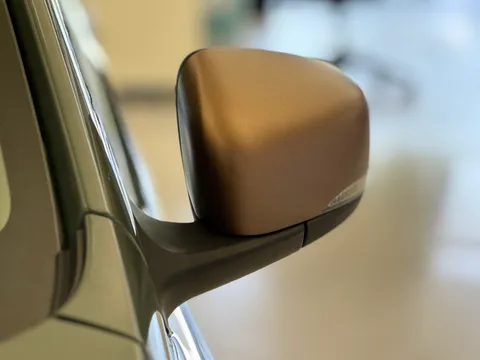 DT74FZC Dacia Spring 27kWh Extreme 65 48kW 5dr Auto Thumbnail #26