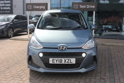 2 of 49 for Hyundai i10 1.2 Premium 5dr ZERO DEPOSIT FINANCE AVAILABLE