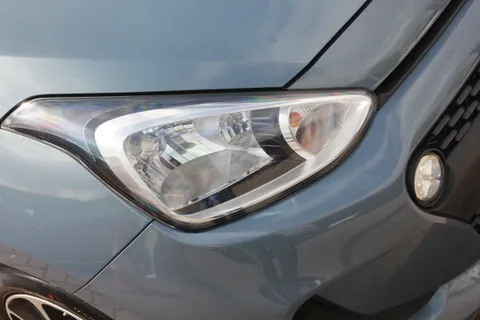 3 of 49 for Hyundai i10 1.2 Premium 5dr ZERO DEPOSIT FINANCE AVAILABLE