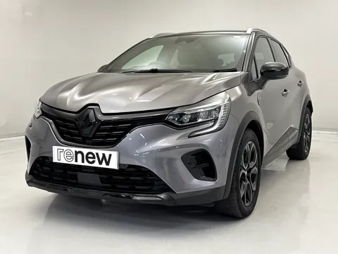 DY72VFJ Renault Captur 1.6 E-Tech full hybrid 145 Rive Gauche 5dr Auto Thumbnail #3