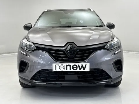 DY72VFJ Renault Captur 1.6 E-Tech full hybrid 145 Rive Gauche 5dr Auto Thumbnail #2