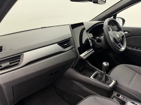 DU25XPJ Renault Captur 1.0 TCE 90 Techno 5dr Thumbnail #12