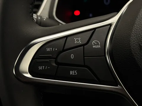 DU25XPJ Renault Captur 1.0 TCE 90 Techno 5dr Thumbnail #20