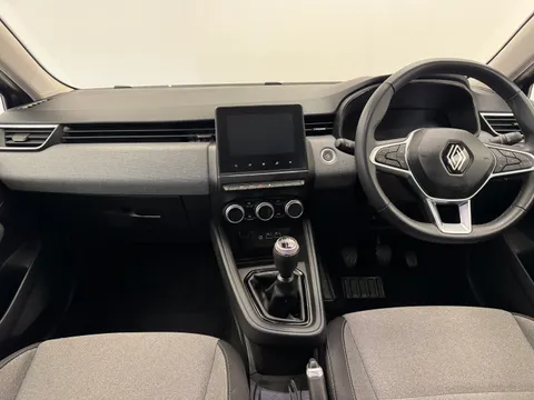 DV24LXD Renault Clio 1.0 TCe 90 Evolution 5dr Thumbnail #11