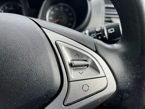 ML17MTK Hyundai ix20 1.4 Blue Drive SE 5dr Thumbnail #19