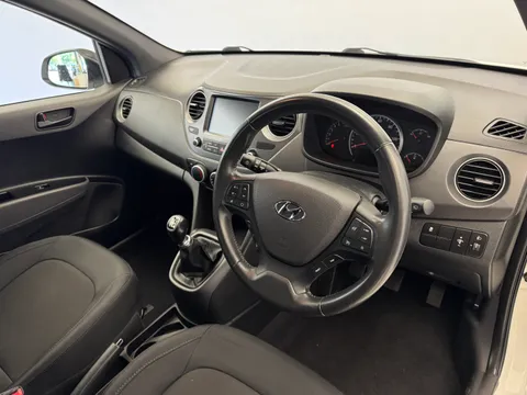 19 of 35 for HYUNDAI I10 1.0 Go SE 5dr
