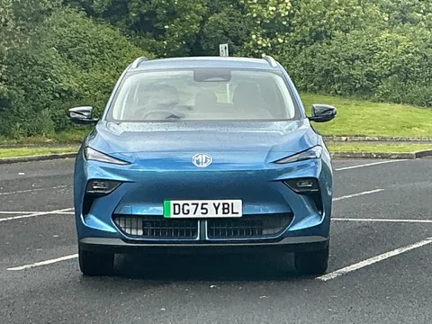 DG75YBL Mg Motor Uk MGS5 170kW SE EV Long Range 64kWh 5dr Auto Thumbnail #3