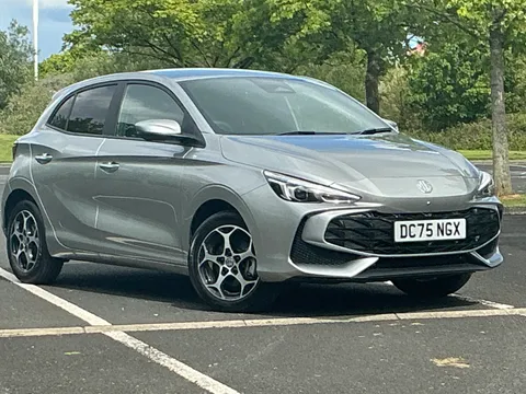 DC75NGX Mg Motor Uk Mg3 1.5 Hybrid Trophy 5dr Auto Thumbnail #1
