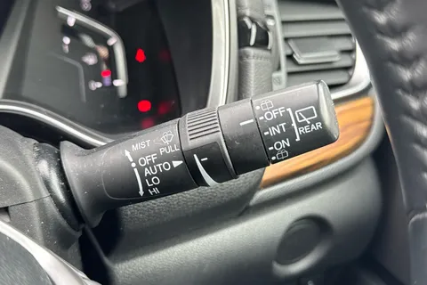 DC68KUU Honda CR-V 1.5 VTEC Turbo SE 5dr 2WD Thumbnail #24