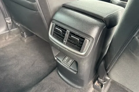 DC68KUU Honda CR-V 1.5 VTEC Turbo SE 5dr 2WD Thumbnail #39