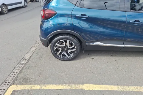 4 of 40 for Renault Captur 0.9 TCE 90 Dynamique S Nav 5dr