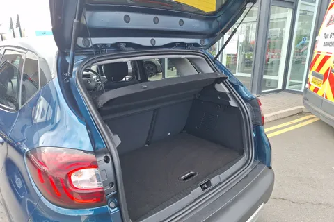 28 of 40 for Renault Captur 0.9 TCE 90 Dynamique S Nav 5dr