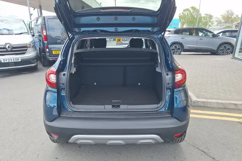30 of 40 for Renault Captur 0.9 TCE 90 Dynamique S Nav 5dr