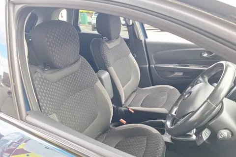 34 of 40 for Renault Captur 0.9 TCE 90 Dynamique S Nav 5dr