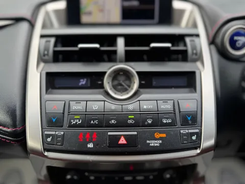 Lexus Nx 2.5 300h F Sport E-CVT 4WD Euro 6 (s/s) 5dr