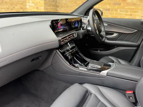 Mercedes-Benz Eqc EQC 400 80kWh AMG Line (Premium) Auto 4MATIC 5dr
