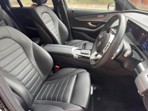 Mercedes-Benz Eqc EQC 400 80kWh AMG Line (Premium) Auto 4MATIC 5dr