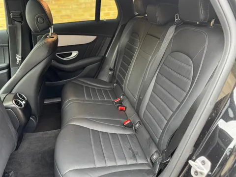 Mercedes-Benz Eqc EQC 400 80kWh AMG Line (Premium) Auto 4MATIC 5dr