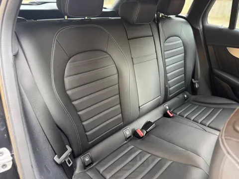 Mercedes-Benz Eqc EQC 400 80kWh AMG Line (Premium) Auto 4MATIC 5dr