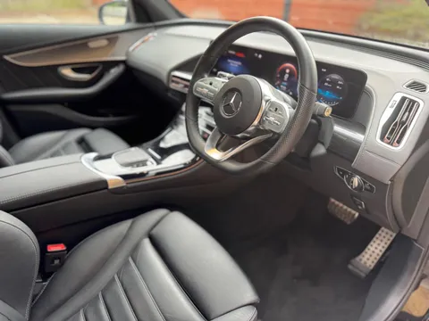Mercedes-Benz Eqc EQC 400 80kWh AMG Line (Premium) Auto 4MATIC 5dr