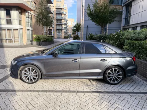 Audi A3 1.5 TFSI CoD Black Edition S Tronic Euro 6 (s/s) 4dr